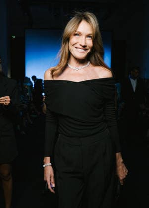 Carla Bruni Sarkozy at the Messika Spring Summer 2027 Women’s Ready-to-Wear Collection fashion show during Paris Fashion Week (PFW) at the Grand Palais on October 1, 2026. Photo by Sam Delpech, Bestimage. Celebrities at Messika’s Spring Summer 2027 Women’s Ready-to-Wear Collection fashion show at Paris Fashion Week (PFW) at the Grand Palais on October 1, 2026, Paris, France  Copyright: xSamxDelpechx xBestimagexSamxDelpechx xBestimagex