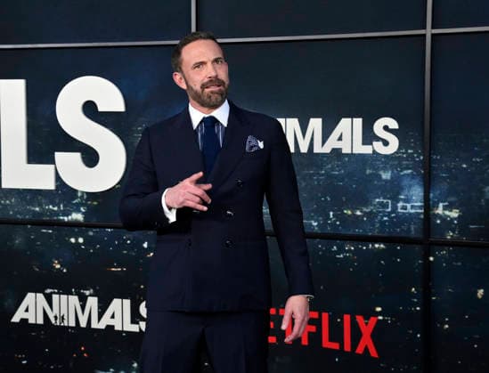 Director, writer and cast member Ben Affleck attends the premiere of Netflix s political and psychological thriller Animals at the Westwood Village Theater in Los Angeles on Thursday, October 1, 2026. Storyline: Desperate to pay their son s ransom, a mayoral candidate and his wife resort to extreme measures, revealing dark secrets they never intended to bring to light.  LAP2026100130 JIMxRUYMEN