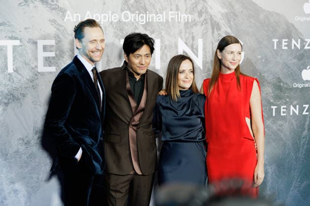 Tom Hiddleston, Genden Phuntsok, Jennifer Peedom and Caitriona Balfe attend the Tenzing London Gala Screening at Curzon Mayfair in London, UK on 1 October 2026. Copyright: xRyoheyxNakayama Famousx Tenzing_LondonGalaScreening_CurzonMayfair_London_20261001_RyoheyNakayama_00151