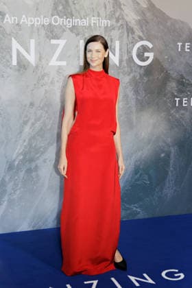 RECORD DATE NOT STATED Caitriona Balfe attend the Tenzing London Gala Screening at Curzon Mayfair in London, UK on 1 October 2026. Copyright: xRyoheyxNakayama Famousx Tenzing_LondonGalaScreening_CurzonMayfair_London_20261001_RyoheyNakayama_00094