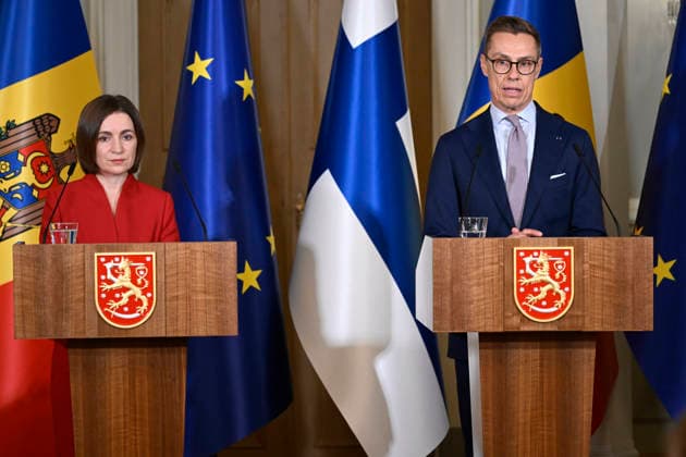 Moldovan President Maia Sandu and Finnish President Alexander Stubb attend a press conferance at the Presidential Palace in Helsinki, Finland, on October 2, 2026. President Sandu pays a working visit to Finland. - MIKKO STIG Helsinki Finland  Copyright: xMikkoxStigx L47Oa9CMZT8
