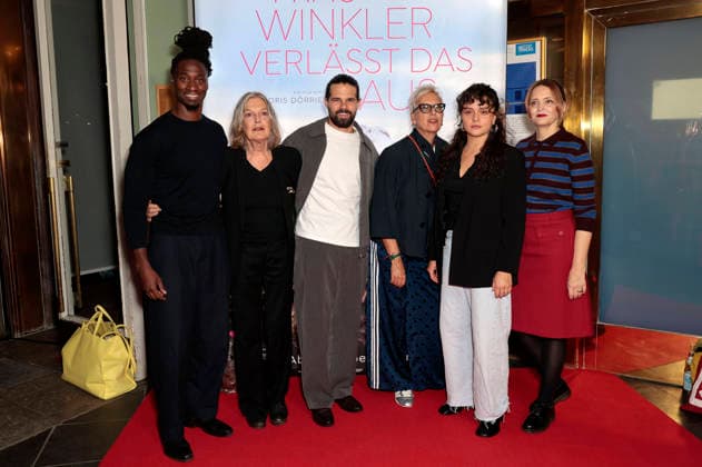 Eugene Boateng, Angela Winkler, Josef Ellers, Doris Dörrie, Via Jikeli und Laura Tonke beim Special Screening des Kinofilms Frau Winkler verlässt das Haus im Cinema Paris,. Berlin, 01.10.2026