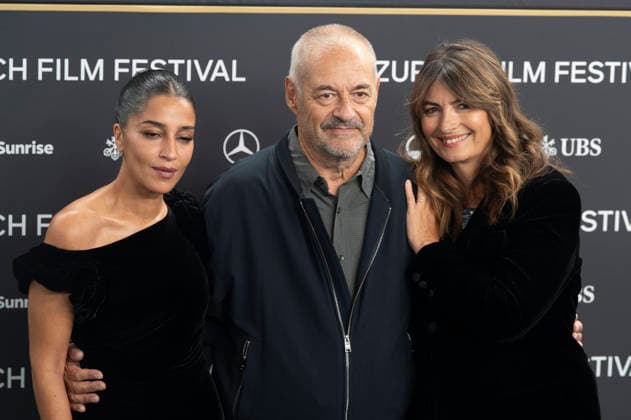 Leila Bekhti, Jean-Pierre Jeunet und Valerie Perrin bei der Premiere des Kinofilms Violette Violette oder Frisches Wasser für die Blumen auf dem 22. Zurich Film Festival im Corso. Zürich, 01.10.2026