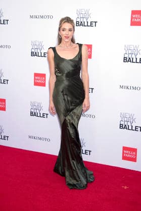 Nieve Corrigan bei der New York City Ballet 2026 Fall Fashion Gala im David H. Koch Theater im Lincoln Center. New York, 01.10.2026