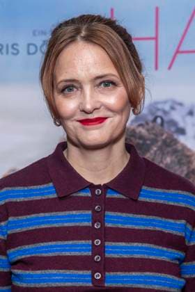 ABB FRAUWINKLER- Laura Tonke auf dem roten Teppich beim Special Screening des Kino Films Frau Winkler verlaesst das Haus im Cinema Parisl in Berlin 01.10.2026 Berlin Deutschland
