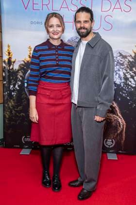 ABB FRAUWINKLER- Laura Tonke und Josef Ellers auf dem roten Teppich beim Special Screening des Kino Films Frau Winkler verlaesst das Haus im Cinema Parisl in Berlin 01.10.2026 Berlin Deutschland