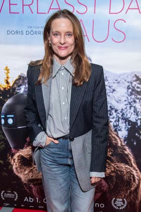 ABB FRAUWINKLER- Anne Ratte-Polle auf dem roten Teppich beim Special Screening des Kino Films Frau Winkler verlaesst das Haus im Cinema Parisl in Berlin 01.10.2026 Berlin Deutschland
