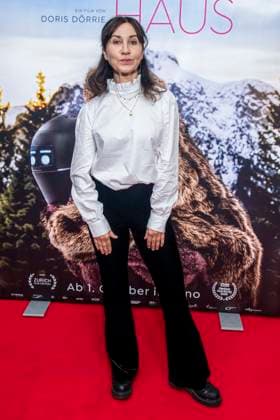 ABB FRAUWINKLER- Kathrin Angerer auf dem roten Teppich beim Special Screening des Kino Films Frau Winkler verlaesst das Haus im Cinema Parisl in Berlin 01.10.2026 Berlin Deutschland
