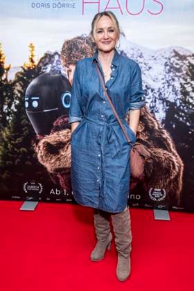 ABB FRAUWINKLER- Katharine Mehrling auf dem roten Teppich beim Special Screening des Kino Films Frau Winkler verlaesst das Haus im Cinema Parisl in Berlin 01.10.2026 Berlin Deutschland