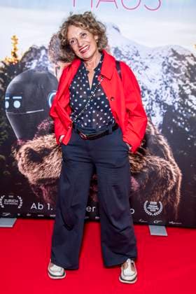 ABB FRAUWINKLER- Adriana Altaras auf dem roten Teppich beim Special Screening des Kino Films Frau Winkler verlaesst das Haus im Cinema Parisl in Berlin 01.10.2026 Berlin Deutschland