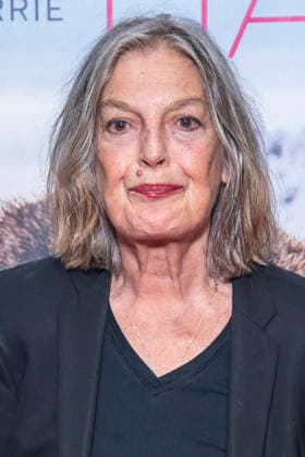 ABB FRAUWINKLER- Angela Winkler auf dem roten Teppich beim Special Screening des Kino Films Frau Winkler verlaesst das Haus im Cinema Parisl in Berlin 01.10.2026 Berlin Deutschland