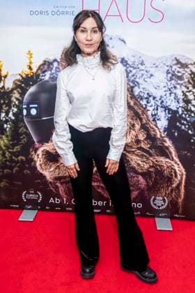 ABB FRAUWINKLER- Kathrin Angerer auf dem roten Teppich beim Special Screening des Kino Films Frau Winkler verlaesst das Haus im Cinema Parisl in Berlin 01.10.2026 Berlin Deutschland