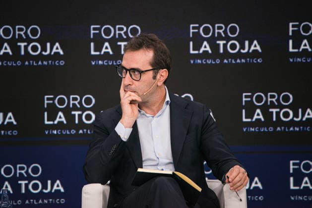Second Day of the La Toja Vínculo Atlántico Forum First Vice President and Minister of Economy, Trade, and Business Carlos Cuerpo during the La Toja Vínculo Atlántico Forum on October 2, 2026, in O Grove, Pontevedra, Galicia, Spain. The La Toja Vínculo Atlántico Forum is a renowned annual venue for debate and reflection focused on the defense of liberal democracy, the Atlantic partnership, and international cooperation. Founded in 2019 on the initiative of Josep Piqué, Amancio López Seijas, and the Hotusa Group, it brings together prominent political and business leaders, academics, and representatives of civil society on the island of La Toja October 2, 2026 Elena Ferná O Grove, Pontevedra, Galicia O Grove, Pontevedra, Galicia, Spain Copyright: xElenaxFernandezx 7814664