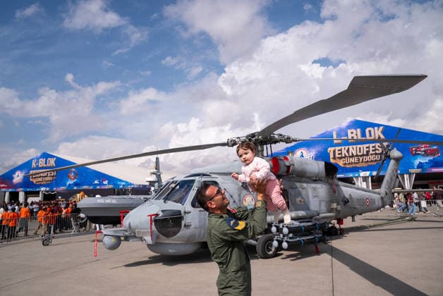 TEKNOFEST Southeast in Turkiye s Sanliurfa SANLIURFA, TURKIYE - OCTOBER 02: TEKNOFEST Southeast, world s largest aviation, space, and technology festival continues at the Sanliurfa GAP Airport for its 15th edition in Sanliurfa, Turkiye on October 02, 2026. Arman Onal Anadolu Sanliurfa Turkey. Editorial use only. Please get in touch for any other usage.  Copyright: x2026xAnadoluxArmanxOnalx