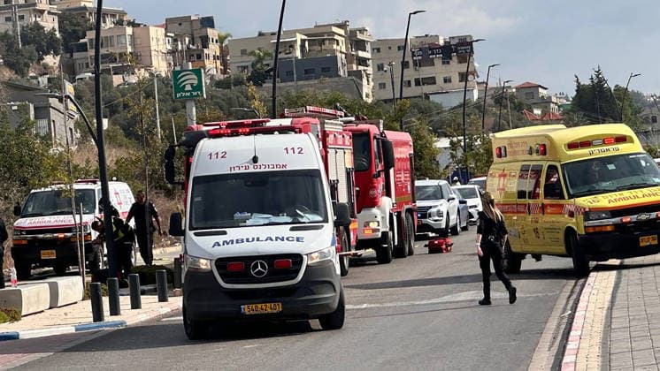 Small plane crashes in Israel: 1 dead, 1 injured HAIFA, ISRAEL - OCTOBER 02: Health teams deployed to the scene after one person died and another seriously injured when a small plane crashed near Route 65, close to the city of Haifa in northern Israel on October 02, 2026. Stringer Anadolu Haifa Israel. Editorial use only. Please get in touch for any other usage.  Copyright: x2026xAnadoluxStringerx