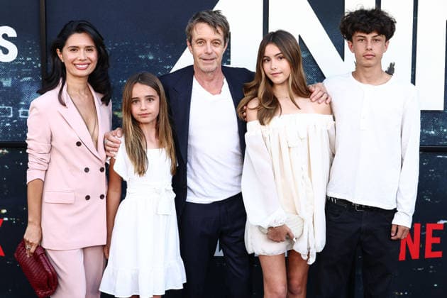 World Premiere Of Netflix s Animals WESTWOOD, LOS ANGELES, CALIFORNIA, USA - OCTOBER 01: Harry Gregson-Williams and Malika Gregson-Williams arrive at the World Premiere Of Netflix s Animals held at Westwood Village Theater on October 1, 2026 in Westwood, Los Angeles, California, United States. Westwood Westwood Village Theater California United States Copyright: xXavierxCollin ImagexPressxAgencyx