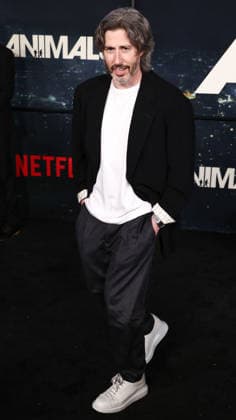 World Premiere Of Netflix s Animals WESTWOOD, LOS ANGELES, CALIFORNIA, USA - OCTOBER 01: Jason Reitman arrives at the World Premiere Of Netflix s Animals held at Westwood Village Theater on October 1, 2026 in Westwood, Los Angeles, California, United States. Westwood Westwood Village Theater California United States Copyright: xXavierxCollin ImagexPressxAgencyx