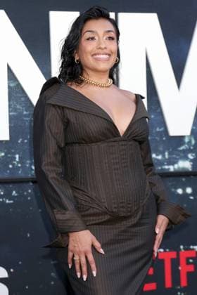 Adriana Paz at arrivals for ANIMALS Premiere, Westwood Village Theatre, Los Angeles, CA, October 01, 2026. Photo By: Priscilla Grant Everett Collection ANIMALS Premiere PUBLICATIONXNOTxINxCANxCHNxFRAxITAxJPNxNORxPOLxRUSxESPxUKxUSA