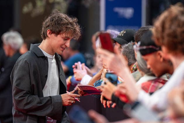 8th Cineroman Festival - Day 4 - Red Carpet Aliocha Schneider attends the red carpet at the Cineroman festival, dedicated exclusively to films adapted from literary work, in Negresco Beach in Nice, France, on October 1, 2026. Photo by Laurent Coust ABACAPRESS.COM Nice Provence-Alpes-Cote d Azur France  Copyright: xCoustxLaurent ABACAx