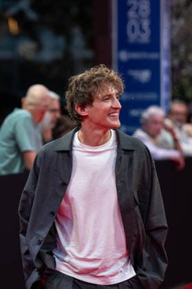 8th Cineroman Festival - Day 4 - Red Carpet Aliocha Schneider attends the red carpet at the Cineroman festival, dedicated exclusively to films adapted from literary work, in Negresco Beach in Nice, France, on October 1, 2026. Photo by Laurent Coust ABACAPRESS.COM Nice Provence-Alpes-Cote d Azur France  Copyright: xCoustxLaurent ABACAx