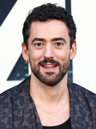 World Premiere Of Netflix s Animals WESTWOOD, LOS ANGELES, CALIFORNIA, USA - OCTOBER 01: Luis Gerardo Mendez arrives at the World Premiere Of Netflix s Animals held at Westwood Village Theater on October 1, 2026 in Westwood, Los Angeles, California, United States. Westwood Westwood Village Theater California United States Copyright: xXavierxCollin ImagexPressxAgencyx