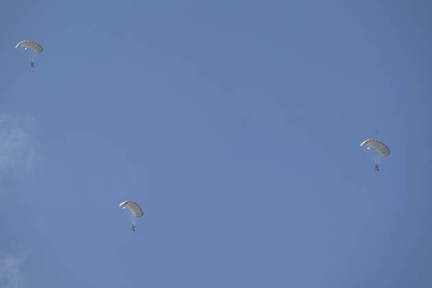 TEKNOFEST Southeast in Turkiye s Sanliurfa SANLIURFA, TURKIYE - OCTOBER 2: The Turkish Gendarmerie conducts a paramotor demonstration flight during the TEKNOFEST Southeast, world s largest aviation, space, and technology festival continues at the Sanliurfa GAP Airport for its 15th edition in Sanliurfa, Turkiye on October 2, 2026. Harun Ozalp Anadolu Sanliurfa Turkey. Editorial use only. Please get in touch for any other usage.  Copyright: x2026xAnadoluxHarunxOzalpx