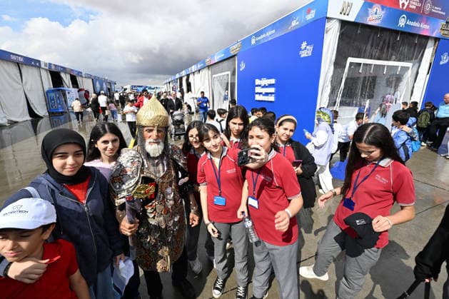 TEKNOFEST Southeast in Turkiye s Sanliurfa SANLIURFA, TURKIYE - OCTOBER 02: 72-year-old Hasan Keskin, wearing a replica warrior costume specially made for him is seen at TEKNOFEST Southeast, world s largest aviation, space, and technology festival continues at the Sanliurfa GAP Airport for its 15th edition in Sanliurfa, Turkiye on October 02, 2026. Adsiz Gunebakan Anadolu Sanliurfa Turkey. Editorial use only. Please get in touch for any other usage.  Copyright: x2026xAnadoluxAdsizxGunebakanx