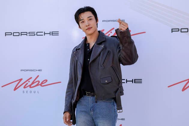 South Korean celebrities attend photo wall event in Seoul South Korean actor Woo Do-hwan poses for photos during a photocall for the 2026 Porsche Vibe Seoul Preview at the Mapo Oil Tank Culture Park in Seoul, South Korea, on October 02, 2026. Seoul South Korea  Copyright: xMatrixxImagesx xJungxUi-Chelx