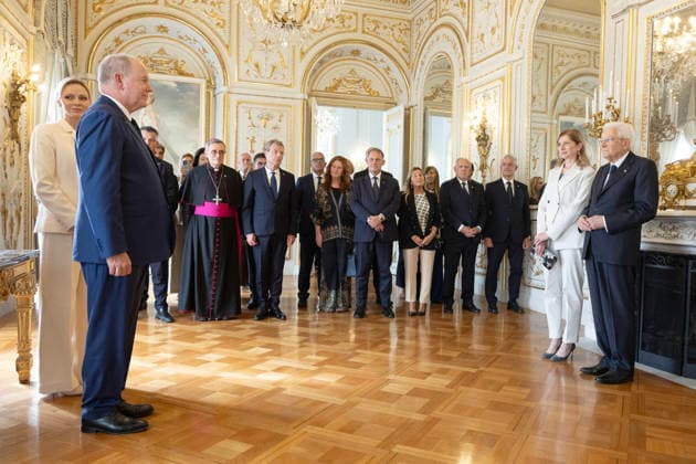 October 2, 2026, Principato Di Monaco: A handout picture, provided by Quirinale Press Office, shows Italian President of the Republic Sergio Mattarella and his daughter Laura at the Prince s Palace, with Prince Albert II of Monaco and Princess Charlene, Monaco, 2 October 2026. ANSA Quirinale Press Office +++ ANSA PROVIDES ACCESS TO THIS HANDOUT PHOTO TO BE USED SOLELY TO ILLUSTRATE NEWS REPORTING OR COMMENTARY ON THE FACTS OR EVENTS DEPICTED IN THIS IMAGE - NO ARCHIVING - NO LICENSING - NPK Principato Di Monaco  - ZUMAa110 20261002_zaf_a110_015 Copyright: xFrancescoxAmmendolax