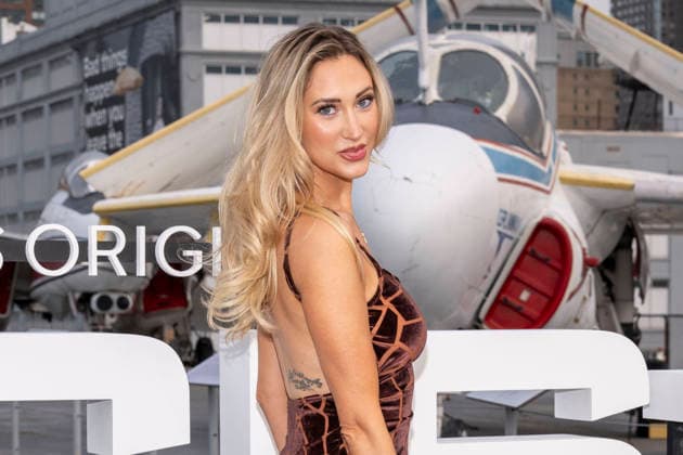October 1, 2026, New York, New York, USA: TAYLOR RAY attends the CBS, NCIS New York Premiere at the USS Intrepid Museum in New York. 1 October 2026 New York USA  - ZUMAa265 20261001_zep_a265_092 Copyright: xEricxAcquayex