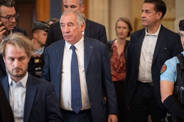 Francois Bayrou Trial Break - Paris AJ French politician Francois Bayrou leaves the courtroom in a break during a hearing of the appeal trial over the alleged misuse of European Parliament funds to pay fictitious parliamentary assistants for the centrist party MoDem, at the Paris courthouse in Paris on October 2, 2026. Former Prime minister F. Bayrou and ten former MoDem executives must answer, starting September 9, 2026, before the Paris appeal court for misappropriation of funds in the case of the MEP assistants, a ten-year-old case in which the former Prime Minister had been acquitted at first instance. Photo by Alexis Jumeau ABACAPRESS.COM Paris France  Copyright: xJumeauxAlexis ABACAx