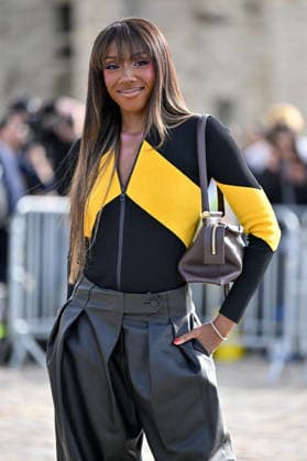 PFW Loewe Outside Arrivals Ziwe Fumudoh arriving at the Loewe show during Paris Fashion Week, in Paris, France on 2 October 2026. Photo by Julien Reynaud APS-Medias ABACAPRESS.COM Paris France  Copyright: xReynaudxJulien APS-Medias ABACAx