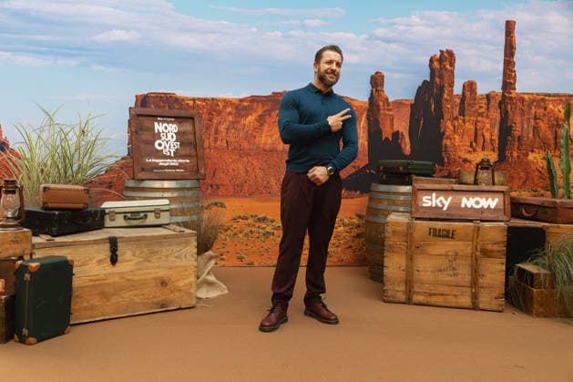 News - PHOTOCALL - SKY - NORD SUD OVEST EST LA LEGGENDARIA STORIA DEGLI 883 Maurizio Merluzzo during PHOTOCALL - SKY - NORD SUD OVEST EST LA LEGGENDARIA STORIA DEGLI 883 , News in Milano , Italy, October 02 2026 Milano Pelota Italy Copyright: xLucaxMichelix xLiveMediax LPN_2713283