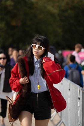 IPA89217396 - Paris, France, October 2, 2026. Guests arrive at the LOEWE Spring Summer 2027 show during Paris Fashion Week.  Copyright: xGINEVRAxFATARELLAx xx IPA89217396
