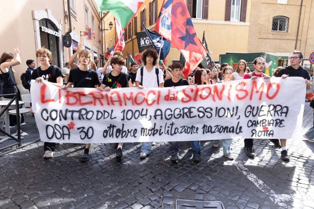 Protest Against The Anti-Semitism Bill - Italy Protest against the anti-Semitism bill outside Montecitorio, in Rome, Italy, on October 2, 2026. Photo by Matteo Nardon IPA ABACAPRESS.COM Rome Italia Roma Italy  Copyright: xIPA ABACAx
