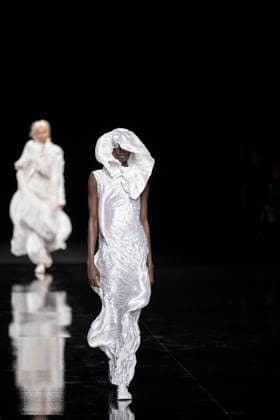 PFW - Issey Miyake Runway Models walks during Issey Miyake Women s Spring Summer 2027 collection fashion show as part of the Paris Fashion Week, in Paris on October 2, 2026. Photo by Eliot Blondet ABACAPRESS.COM Paris France France  Copyright: xBlondetxEliot ABACAx