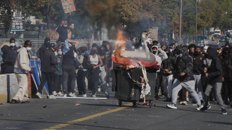 Clashes During Student Protest - Pantin Videograbs - Clashes between students and police during a student protest in Pantin, near Paris, France, on October 2, 2026. Since late September, students have been organizing protests outside their schools to highlight various issues, ranging from class schedules and class sizes to teacher shortages and excessive heat in classrooms during this year’s heat waves. These protests began in Île-de-France, the Paris region, but have now spread to other cities across the country. Photo by CLPRESS ABACAPRESS.COM Pantin France  Copyright: xCLPRESS ABACAx