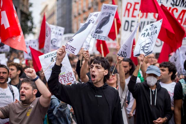 October 2, 2026, Madrid, Madrid, Spain: Protesters shout and hold signs during a demonstration in front of the Congress of Deputies in Madrid, demanding the approval of measures to address the housing and rental crisis in Spain. The demonstration was organized by protesters camping in Puerta del Sol in central Madrid. Madrid Spain - ZUMAs197 20261002_aaa_s197_070 Copyright: xLuisxSotox