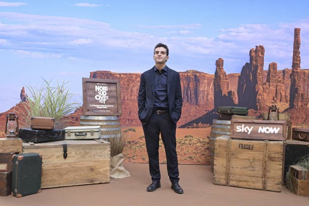 foto Mario Romano IPP Milano 02 10 2026 Photocall della serie Tv: -Nord Sud Ovest Est. La leggendaria storia degli 883- Seconda stagione nella foto Davide Calgaro Italy Photo Press - World Copyright Photocall della serie Tv: -Nord