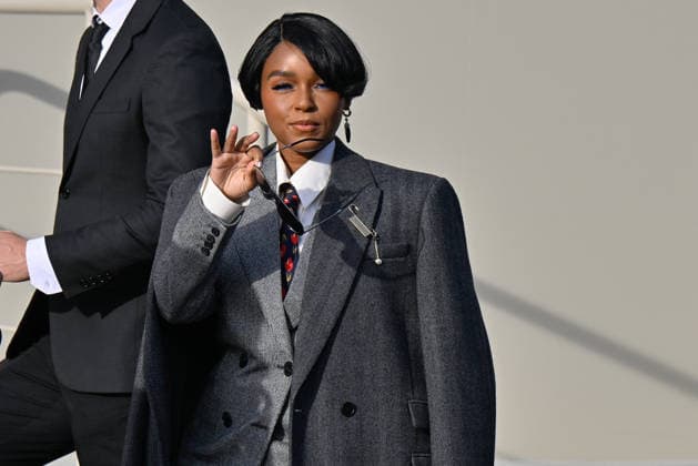 PFW Givenchy Outside Arrivals Janelle Monae arriving at the Givenchy show during Paris Fashion Week, in Paris, France on 2 October 2026. Photo by Julien Reynaud APS-Medias ABACAPRESS.COM Paris France  Copyright: xReynaudxJulien APS-Medias ABACAx
