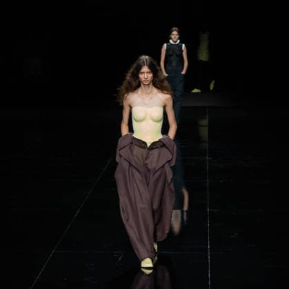 Paris Fashion Week: ISSEY MIYAKE Women s SPRING SUMMER 2027 Collection, October 2, 2026; Photography by Sylvie Lefort, MAXPPP 02 10 2026 @Sylvie Lefort Photography MAXPPP October 1, 2026 Models showcase designs from the ISSEY MIYAKE Women’s Spring Summer 2027 collection during Paris Fashion Week in Paris, France, October 2, 2026. The presentation of the women’s collections ran from September 28 to October 6, 26.  Copyright: xMAXPPPxsylviexlefortxphotographyx LFR202610021995 LFR202610021995