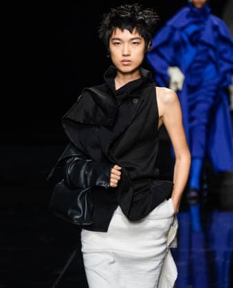 Paris Fashion Week: ISSEY MIYAKE Women s SPRING SUMMER 2027 Collection, October 2, 2026; Photography by Sylvie Lefort, MAXPPP 02 10 2026 @Sylvie Lefort Photography MAXPPP October 1, 2026 Models showcase designs from the ISSEY MIYAKE Women’s Spring Summer 2027 collection during Paris Fashion Week in Paris, France, October 2, 2026. The presentation of the women’s collections ran from September 28 to October 6, 26.  Copyright: xMAXPPPxsylviexlefortxphotographyx LFR202610022015 LFR202610022015