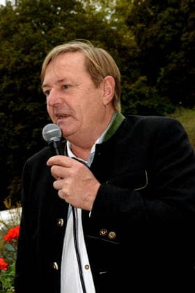 Frederik Kronthaler Vorstand Condrobs München 02.10.2026 Theresienwiesn Oktoberfest Käferschänke Condrobs Wiesn Courage Preis 2026 Verleihung Foto Muenchen