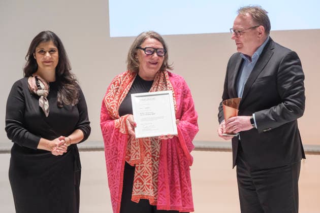 Die Historikerin und Publizistin Irene Franken erhält den Else-Falk-Preis 2026 der Stadt Köln. Oberbürgermeister Torsten Burmester überreicht ihr die Auszeichnung im Historischen Rathaus. Der Preis würdigt besonderes Engagement für die Gleichstellung der Geschlechter und Geschlechtergerechtigkeit in Köln.