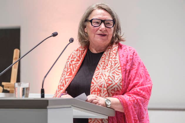 Die Historikerin und Publizistin Irene Franken erhält den Else-Falk-Preis 2026 der Stadt Köln. Oberbürgermeister Torsten Burmester überreicht ihr die Auszeichnung im Historischen Rathaus. Der Preis würdigt besonderes Engagement für die Gleichstellung der Geschlechter und Geschlechtergerechtigkeit in Köln.