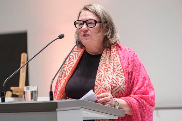 Die Historikerin und Publizistin Irene Franken erhält den Else-Falk-Preis 2026 der Stadt Köln. Oberbürgermeister Torsten Burmester überreicht ihr die Auszeichnung im Historischen Rathaus. Der Preis würdigt besonderes Engagement für die Gleichstellung der Geschlechter und Geschlechtergerechtigkeit in Köln.
