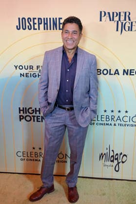 The Cuban-American actor Oscar Nunez poses prior to the Celebration of Cinema & Television gala in Beverly Hills, California, United States, 02 October 2026. The Critics Choice Association (CCA) celebrates the sixth edition of its Celebration of Cinema & Television gala, which will recognize the work of figures from the Latino and Hispanic community in the entertainment industry. Sixth edition of Celebration of Cinema & Television brings together Latino talent !ACHTUNG: NUR REDAKTIONELLE NUTZUNG!  Copyright: xÓmarxAlonsox AME2178 20261002-55021572998_1