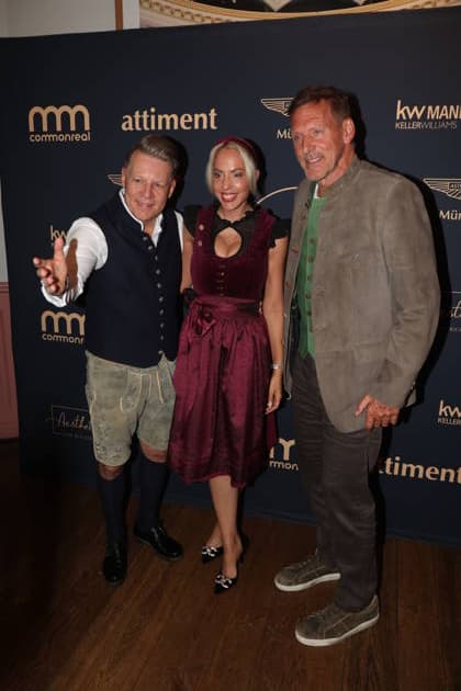 Axel Kahn, Sarah Kahn und Ralf Moeller beim 2. Fine Time Business Club Oktoberfest im Käfer-Stammhaus. München, 02.10.2026 Copyright: xAgenturxMatthiasxWehnertx xM.xGränzdörferx