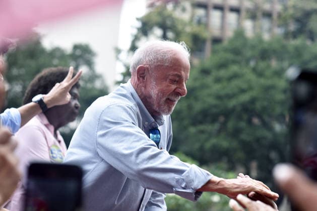 Braziian President Luiz Inacio Lula da Silva, candidate for re-election, participates in a campaign walk in Recife Brazil s President Luiz Inacio Lula da Silva (PT), candidate for re-election, participates in a campaign walk downtown Rio de Janeiro, in Brazil, this Friday, October 2nd, 2026. Photo: ANGELO DUARTE ENQUADRAR ESTADAO CONTEUDO RIO DE JANEIRO RIO DE JANEIRO BRAZIL  Copyright: xANGELOxDUARTEx