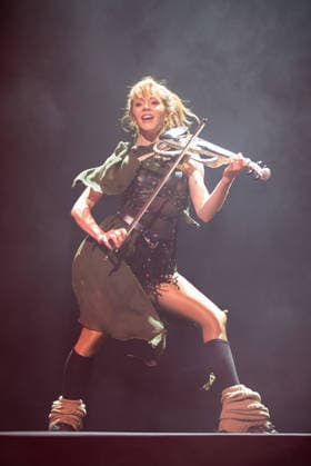 SaO PAULO, SP - 02.10.2026: SHOW DE LINDSEY STIRLING EM SaO PAULO - Lindsey Stirling performed at Vibra Sao Paulo this Friday (2), in Sao Paulo, with the Duality tour. x3023997x  VincentxBosson